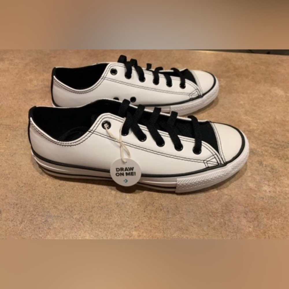 Converse Dry Erase Shoes Size 6, New And Never Worn